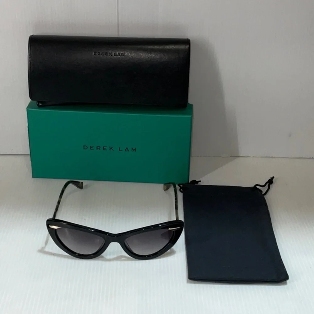 Derek Lam women’s sunglasses Doris cat eye black frame - Picture 1 of 7